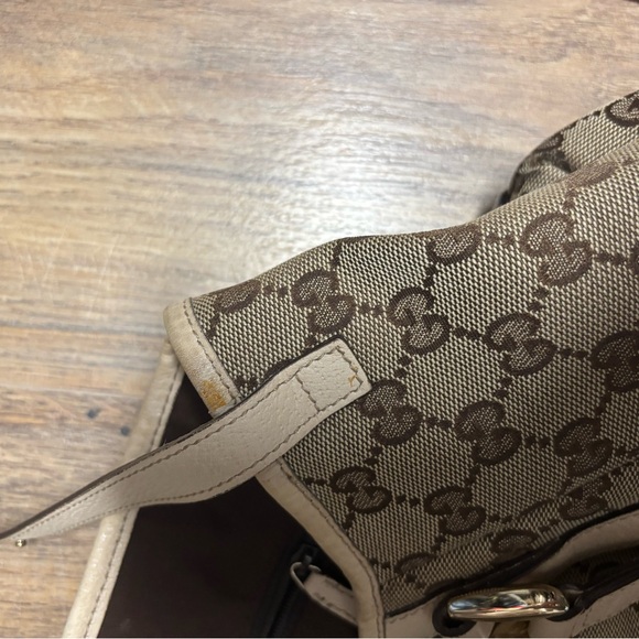Gucci Abbey medium bag with Monogram Canvas - Picture 6 of 8